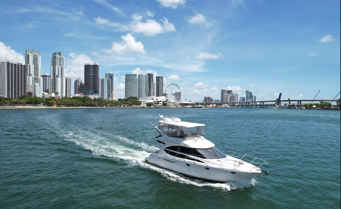 Yacht 02