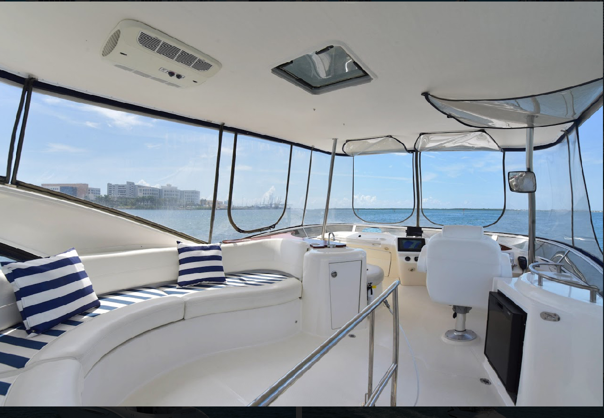 Yacht 03